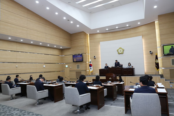 ▲ 용산구의회, 제251회 임시회 폐회.