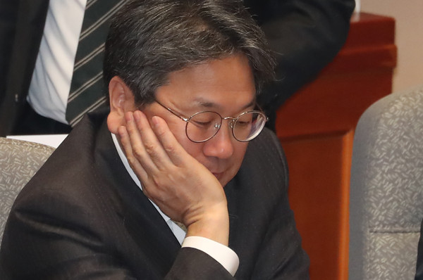 ▲ 심각한 표정의 강기정 정무수석.