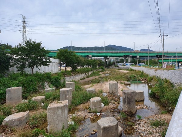 ▲ 용치 철거 전