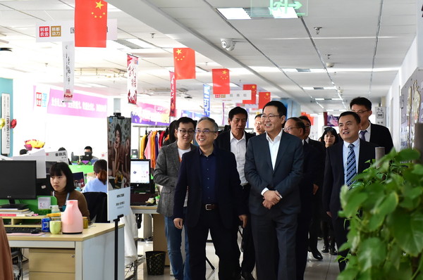 ▲ 산둥성 첨단기술산업개발구를 방문한 박남춘 인천시장(오른쪽).