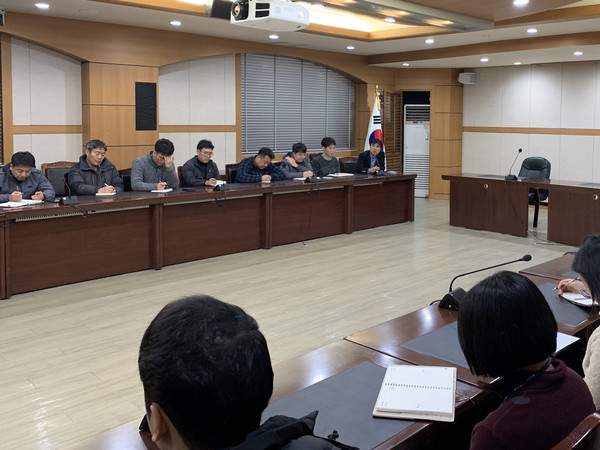 ▲ 인허가 민원담당공무원 업무연찬.