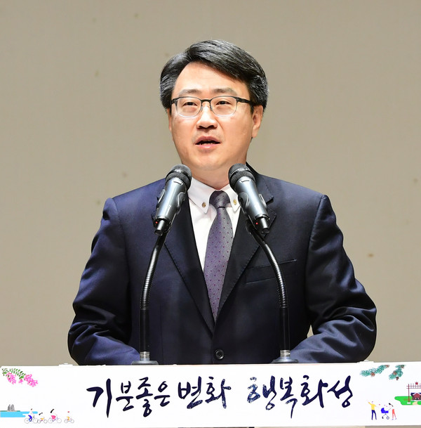 ▲ 취임식에서 포부를 밝히는 임종철 화성부시장.