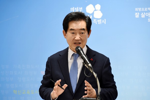 ▲ 신년 인사하는 안병용 의정부시장.