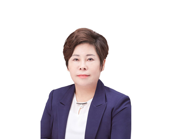 ▲ 진도군의회 김춘화 의원, 지방의정 봉사상 수상.