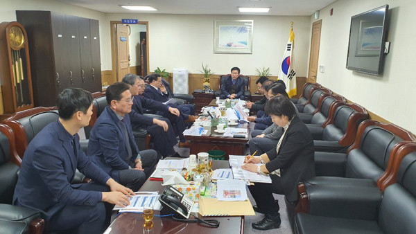 ▲ 신종 코로나바이러스에 대한 보고회.