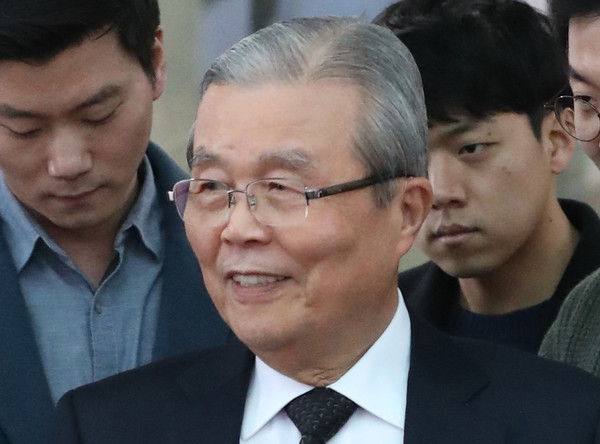 ▲ 미소짓는 김종인 전 비대위 대표.