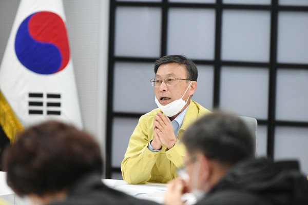 ▲ 정하영 시장 자율방역 소비운동 강조.