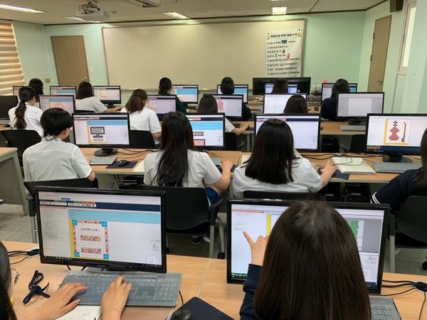 ▲ 인공지능 융합 교육현장.