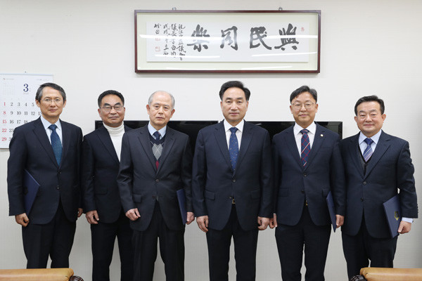 ▲ 강북구의회, 2019 회계연도 결산검사위원 위촉.