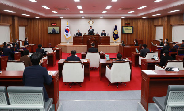 ▲ 무안군의회, 임시회 개회 사진.