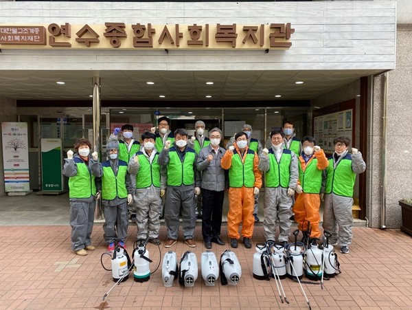 ▲ 노사합동 방역 단체촬영.