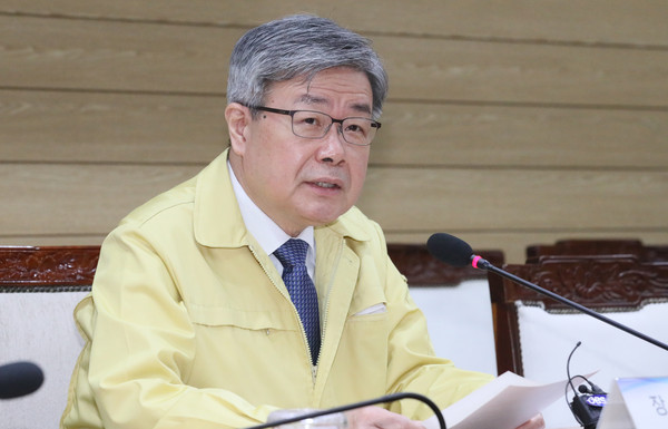 ▲ 모두발언하는 이재갑 고용노동부 장관.