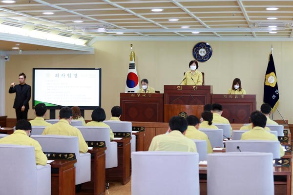 ▲ 지난 제219회 임시회 본회의 개회장면.
