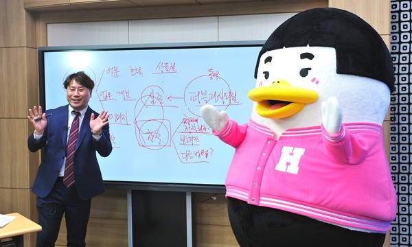 ▲ 민경재 강사 초청 ‘모르면 낭패! 알기 쉬운 저작권 특강’.