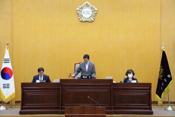 ▲ 연천군의회, 제255회 임시회 개회.