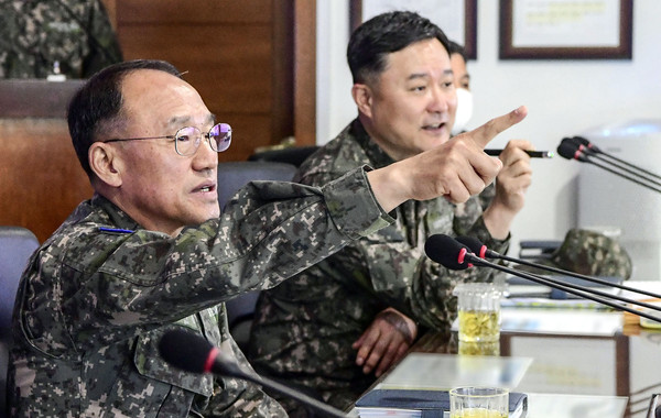 ▲ 군사대비태세 강조하는 부석종 신임 해군참모총장.