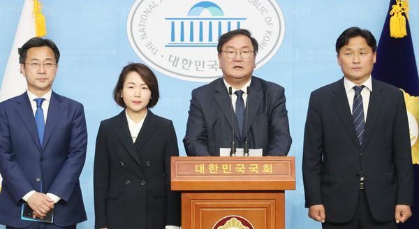 ▲ 민주당 원내 인선 발표하는 김태년 원내대표.