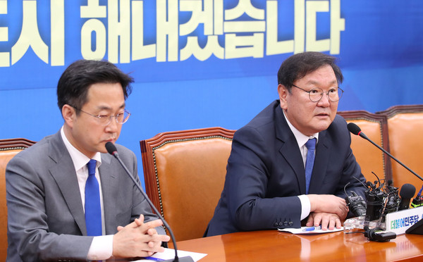 ▲ 기자간담회하는 김태년 신임 원내대표.