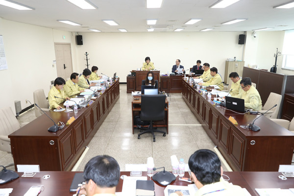 ▲ 고양시의회 예산결산위원회.