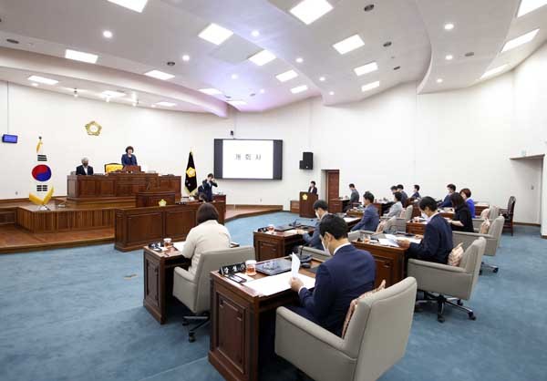 ▲ 정례회 개회 사진.