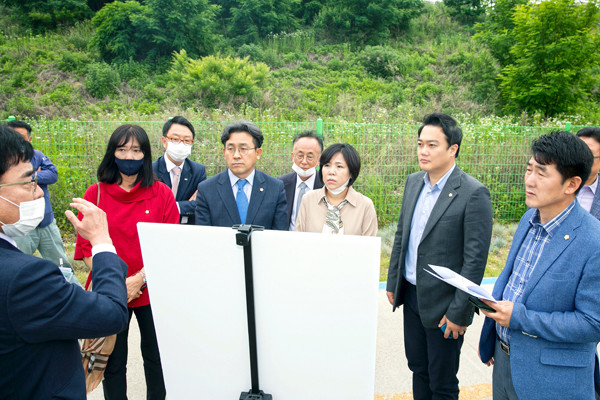 ▲ 화성시의회, 행감 대비 기획행정위 현장점검.