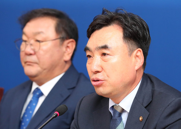 ▲ 정책조정회의에서 발언하는 윤관석 부의장.