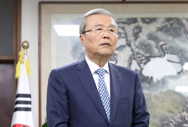 ▲ 헌정회 찾은 김종인 위원장.