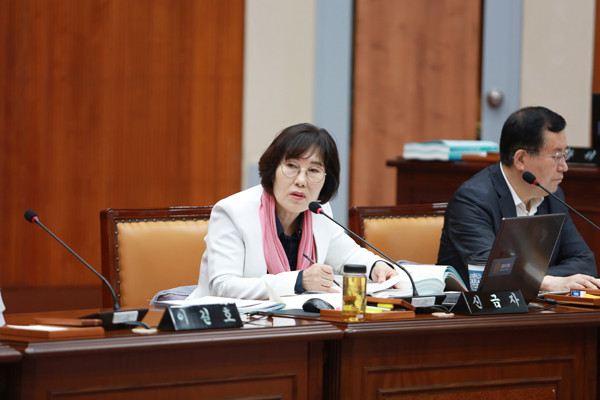 ▲ 제246회 제1차 정례회 2020년도 행정사무감사.