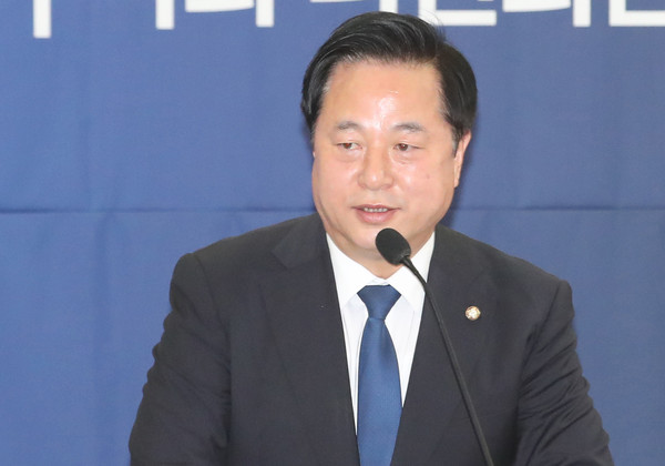 ▲ 발언하는 김두관 의원.