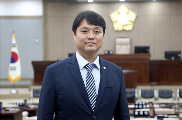 ▲ 수원시의회, 제11대 후반기 의장 후보 조석환 위원장 선출.
