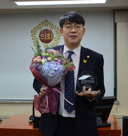 ▲ 이병도 보건복지부위원장.