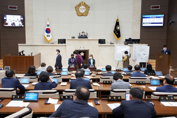 ▲ 용인시의회, 제245회 임시회 개회.