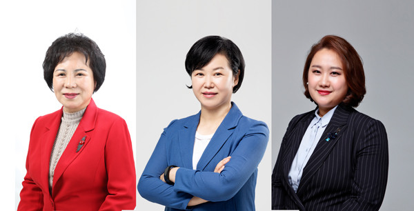 ▲ (왼쪽부터)박영희 행정재무위원장, 이민옥 의회운영위원장, 황선화 복지건설위원장.
