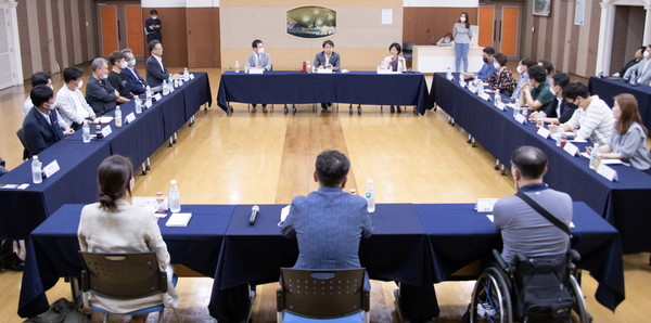 ▲ 냠냠서구몰 상생간담회 개최 모습.