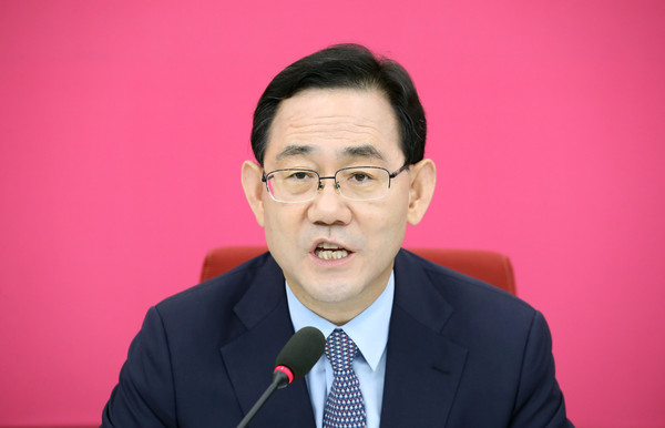 ▲ 기자간담회하는 주호영 원내대표.