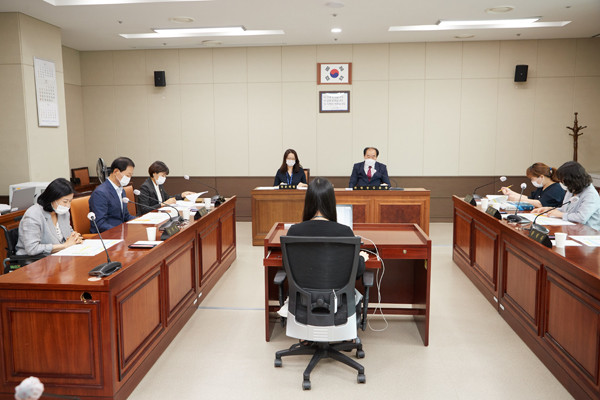 ▲ 의회운영위원회 회의.