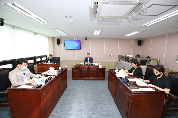 ▲ 의회운영위원회 회의.