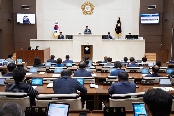 ▲ 용인시의회, 제246회 임시회 폐회.