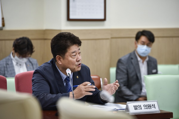 ▲ 최갑철 의원, 경기도 위험물안전관리 개정안 상임위 통과.