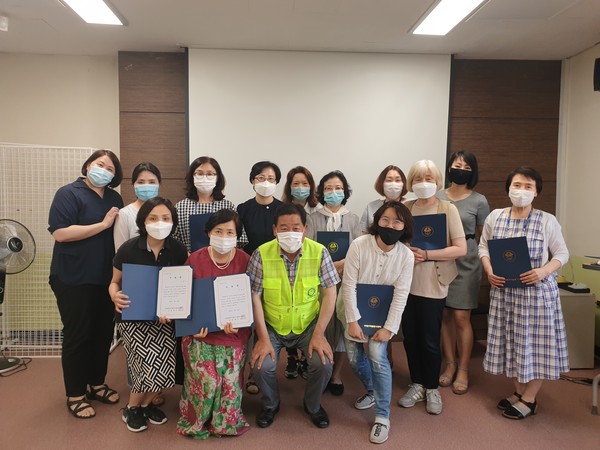 ▲ 자원봉사교육 전문강사 양성과정 수료식.