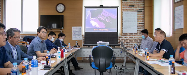 ▲ 세어도 방문한 이재현 서구청장.