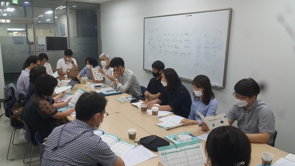 ▲ 인천 진로진학지원단 간담회.