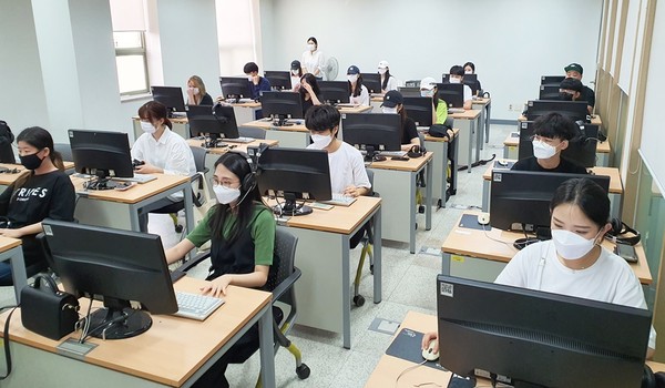 ▲ 新HSK IBT 모의시험.