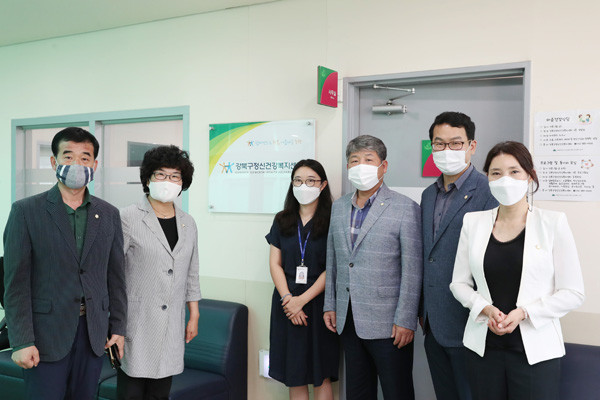 ▲ 강북구의회 마음치유‧행복증진 정책연구회, 정신건강사업 보고회 현장활동 진행.