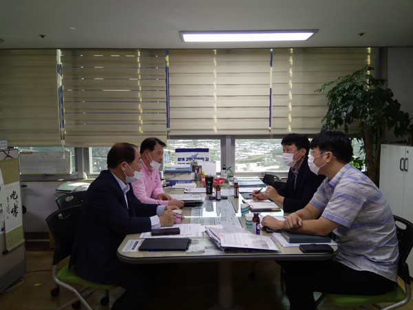 ▲ 경기도의회 유근식‧김영준 의원, 광명학온 공공주택지구 진행상황 점검.