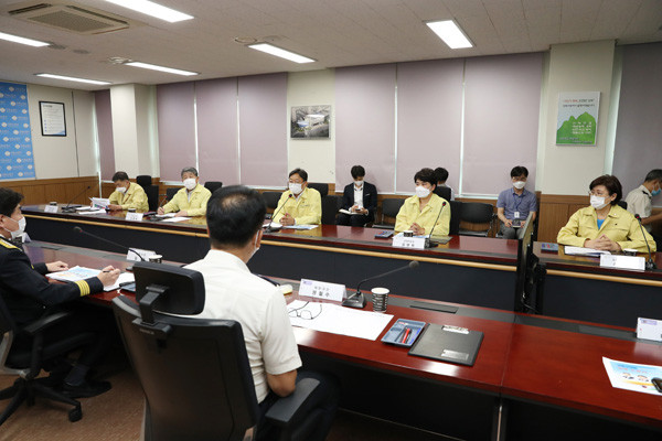 ▲ 강북구의회 의장단, 강북소방서 관계자들과 간담회.