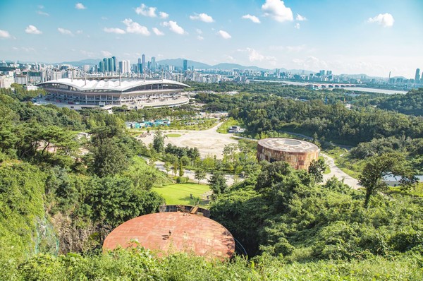 ▲ 매봉산 산책로.
