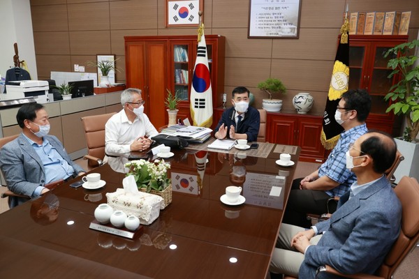 ▲ 광주언론인협회와의 차담회.