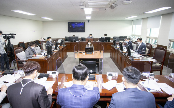 ▲ 제265회 임시회 폐회중 의회운영위원회.