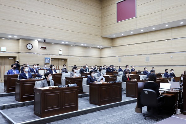 ▲ 용산구의회 제260회 임시회 개회.